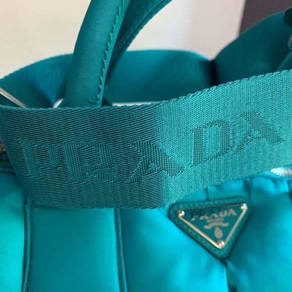 Authentic Prada Puffy Turquoise tote with crossbody strap - Picture 11 of 16